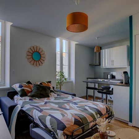 Ferienwohnung Le Tournassin-Balcon-Stationnement Gratuit Bourg-en-Bresse Exterior foto