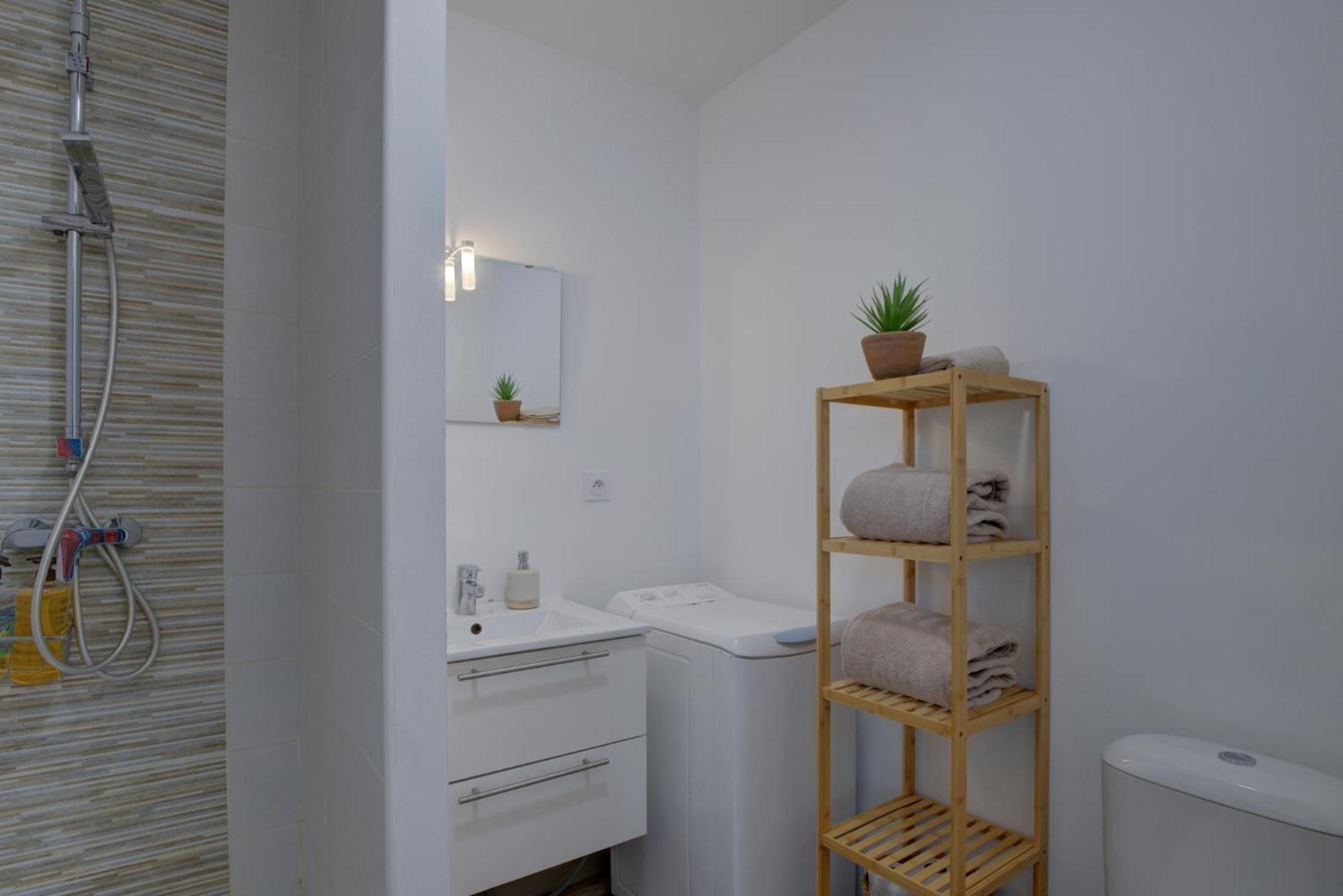Ferienwohnung Le Tournassin-Balcon-Stationnement Gratuit Bourg-en-Bresse Exterior foto